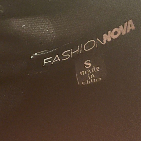 Fashion Nova - Velvet Black Dress with Shoulder Pads - Women’s Size Small - Picture 8 of 8